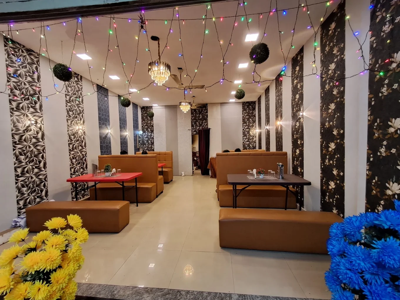 The Dadar Restaurant & Cafe